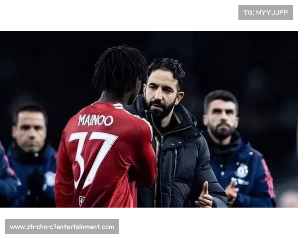 曼联的梅努，传奇球星与辉煌岁月